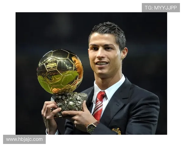 足球队14号球星盘点:世界足坛传奇人物与现役巨星的亮相与成就 足球队14号球星盘点:世界足坛传奇人物与现役巨星的亮相与成就